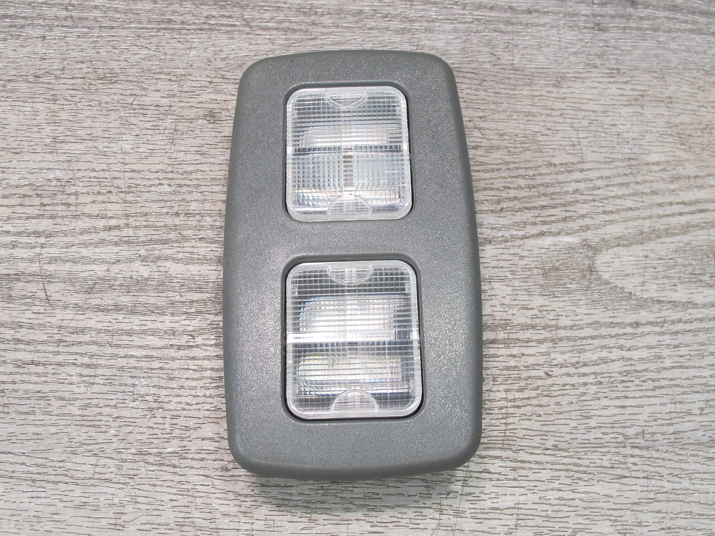 01-03 VW Eurovan T4 Camper Rear Interior Upper Dome Light Lamp OEM