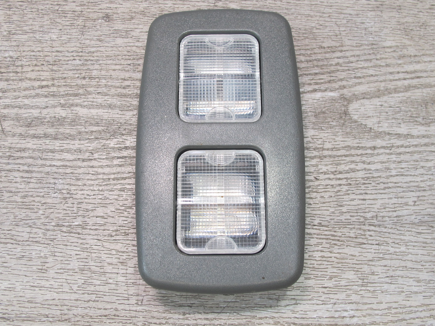 01-03 VW Eurovan T4 Camper Rear Interior Upper Dome Light Lamp OEM