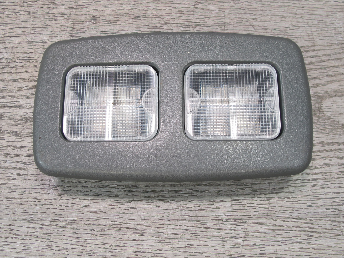 01-03 VW Eurovan T4 Camper Rear Interior Upper Dome Light Lamp OEM