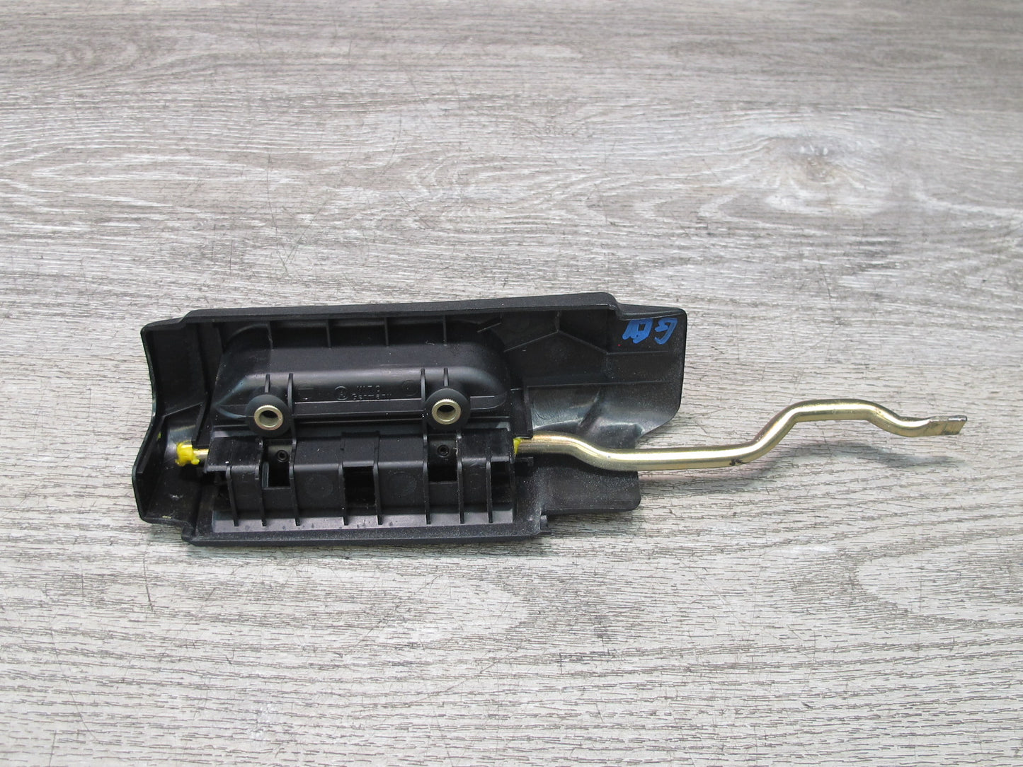 97-03 VW Eurovan T4 Rear Right Sliding Door Interior Release Handle OEM