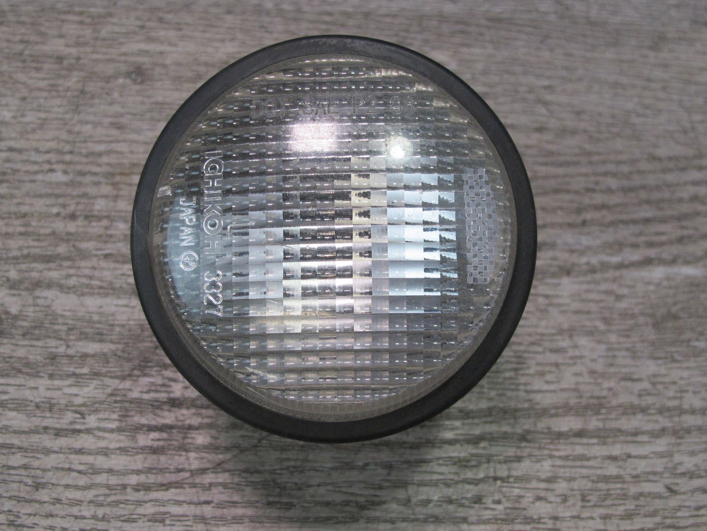99-01 Isuzu Vehicross Set of 2 Front Bumper Left & Right Fog Light Lamp OEM