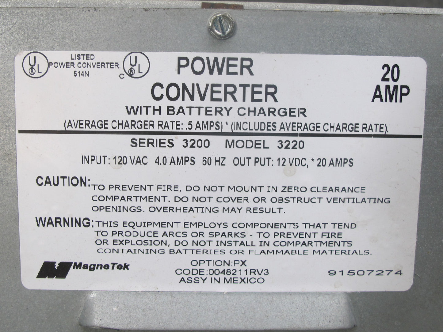 01-03 VW Eurovan T4 Camper Magnetek 3220 Power Converter Battery Charger 20 AMP