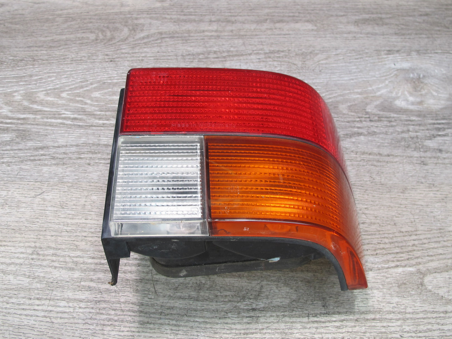 99-03 VW Eurovan T4 Set of 2 Rear Left & Right Tail Light Lamp OEM