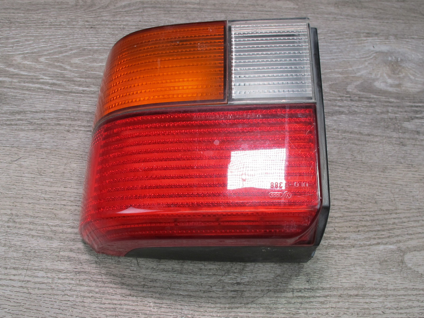 99-03 VW Eurovan T4 Set of 2 Rear Left & Right Tail Light Lamp OEM