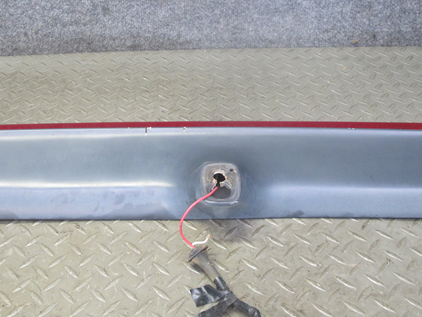 99-01 Isuzu Vehicross Rear Spoiler Third Brake Light Assembly OEM