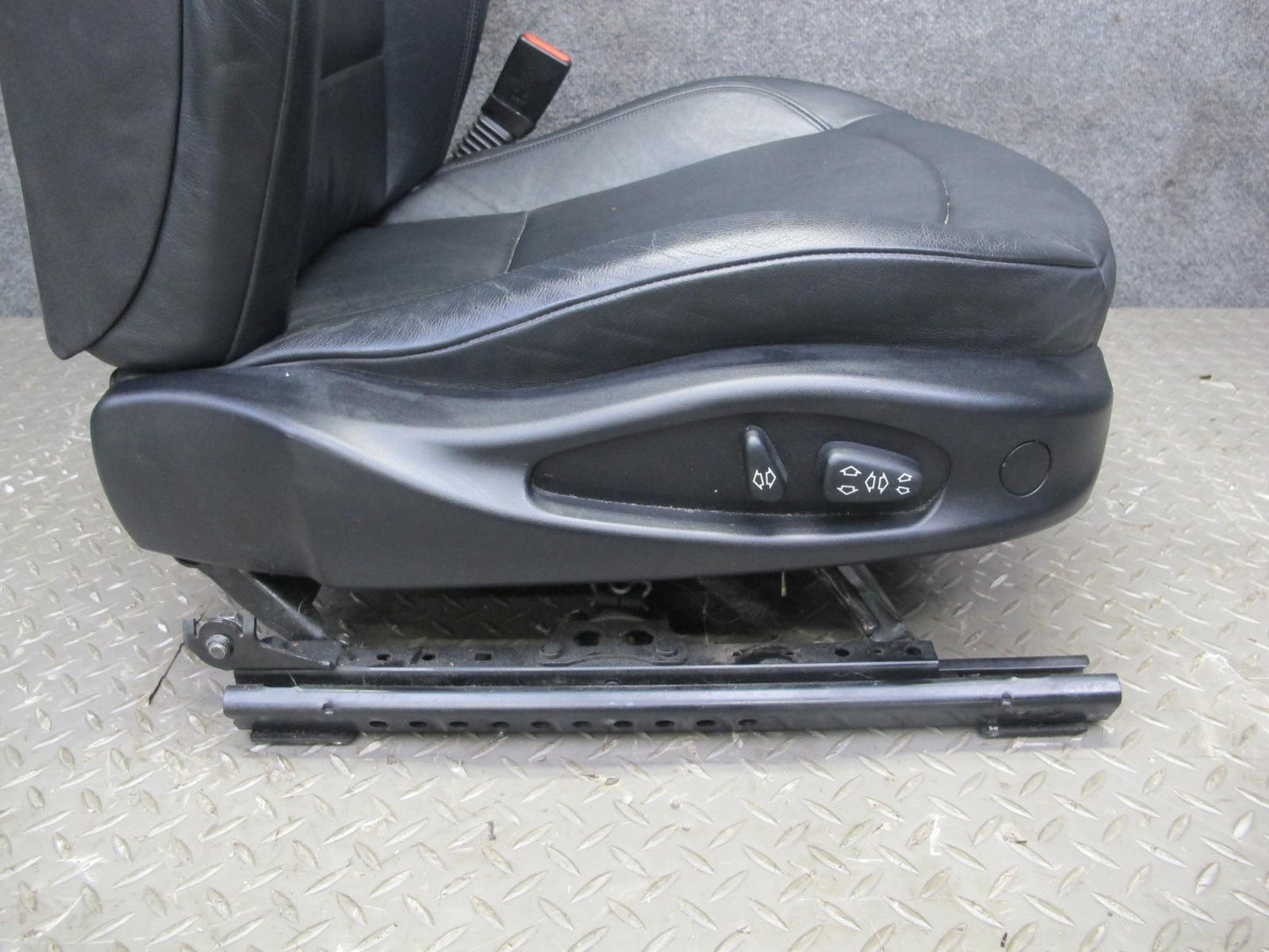 03-04 BMW E85 Z4 Set of 2 Left & Right Memory Heated Leather Seat Black Set OEM