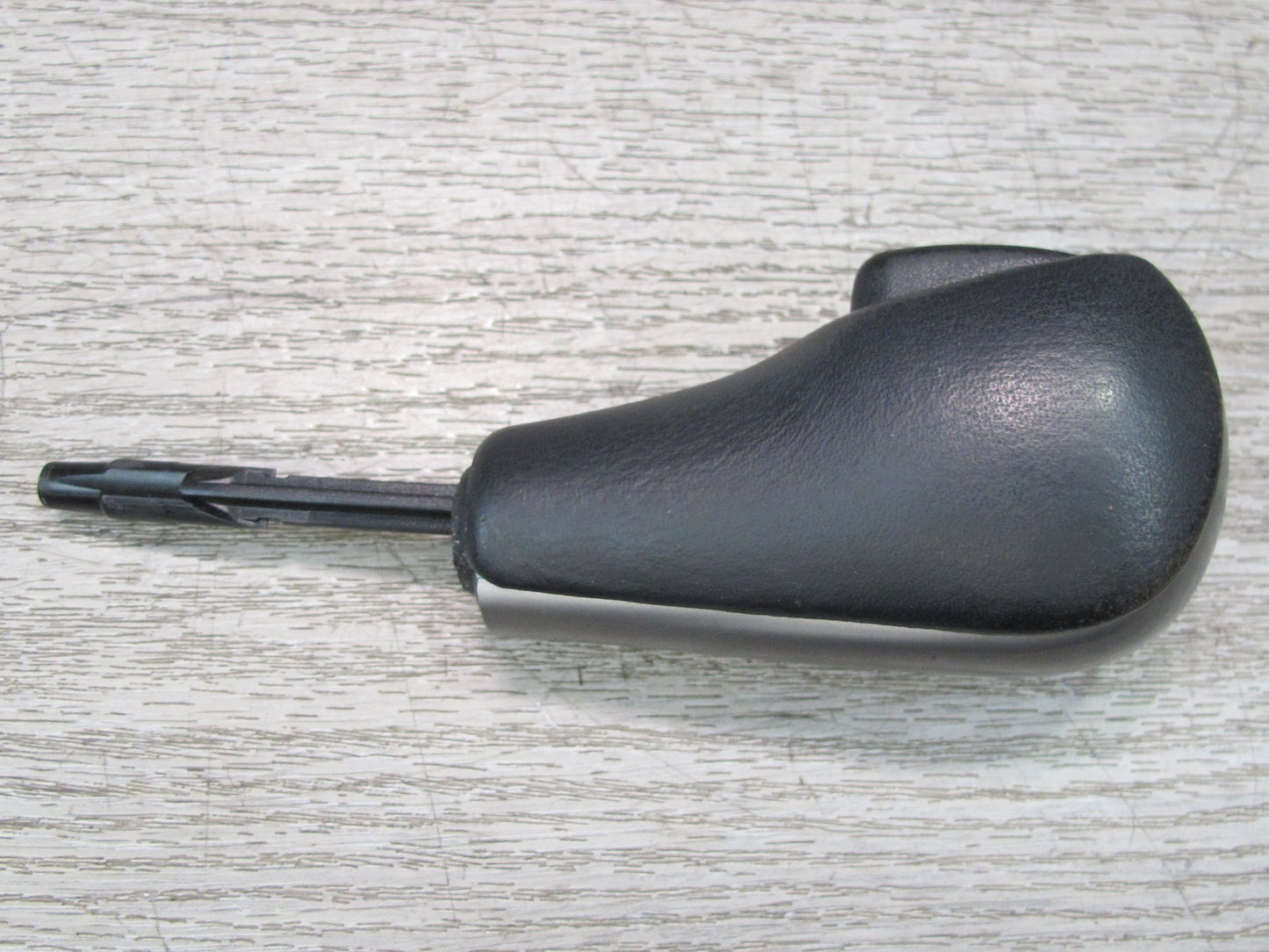 03-04 BMW E85 Z4 Convertible A/T Center Console Shifter Trim w Boot & Knob OEM