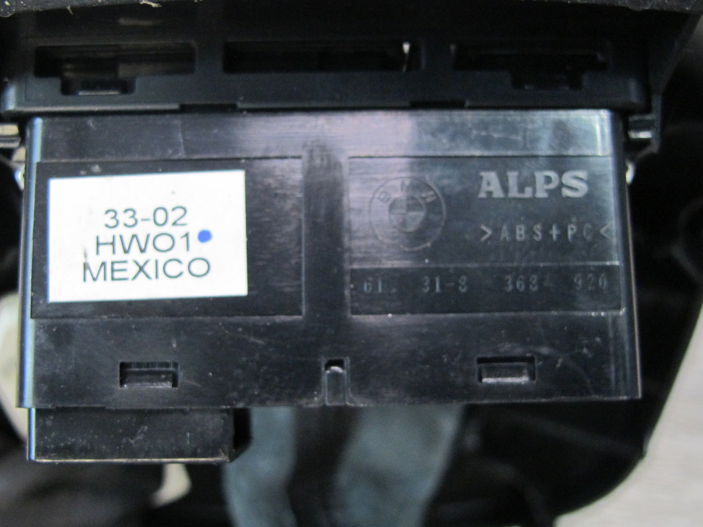03-04 BMW E85 Z4 Convertible A/T Center Console Shifter Trim w Boot & Knob OEM
