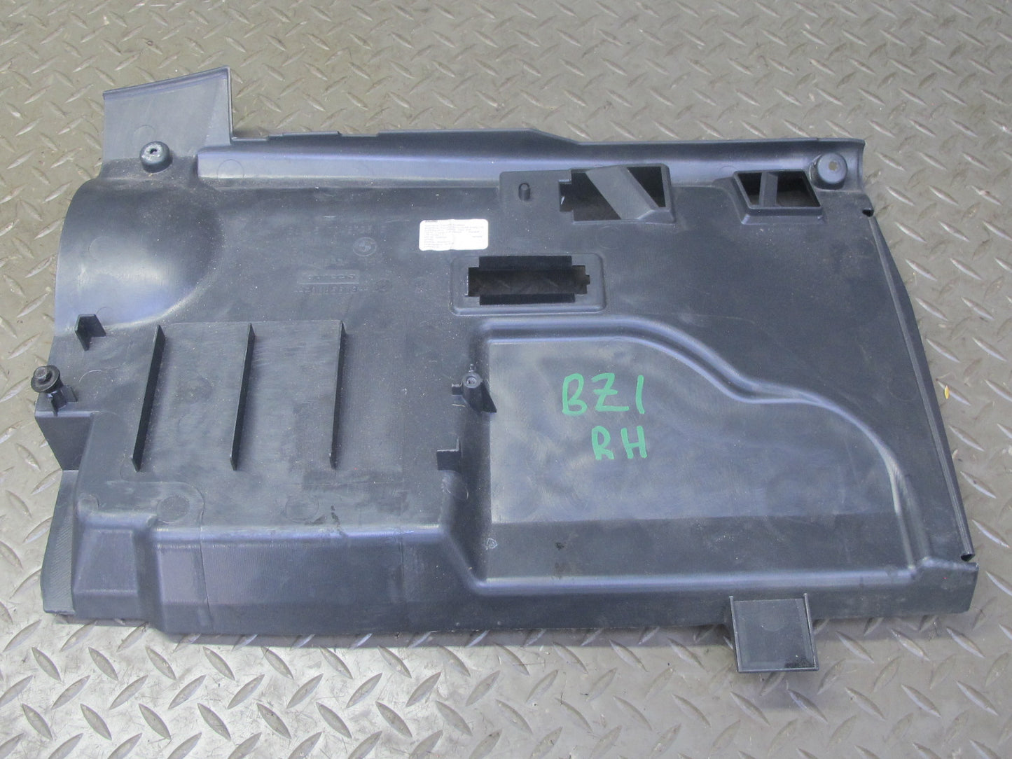 03-08 BMW E85 Z4 Under Dash Front Left & Right Trim Cover Panel Set of 2