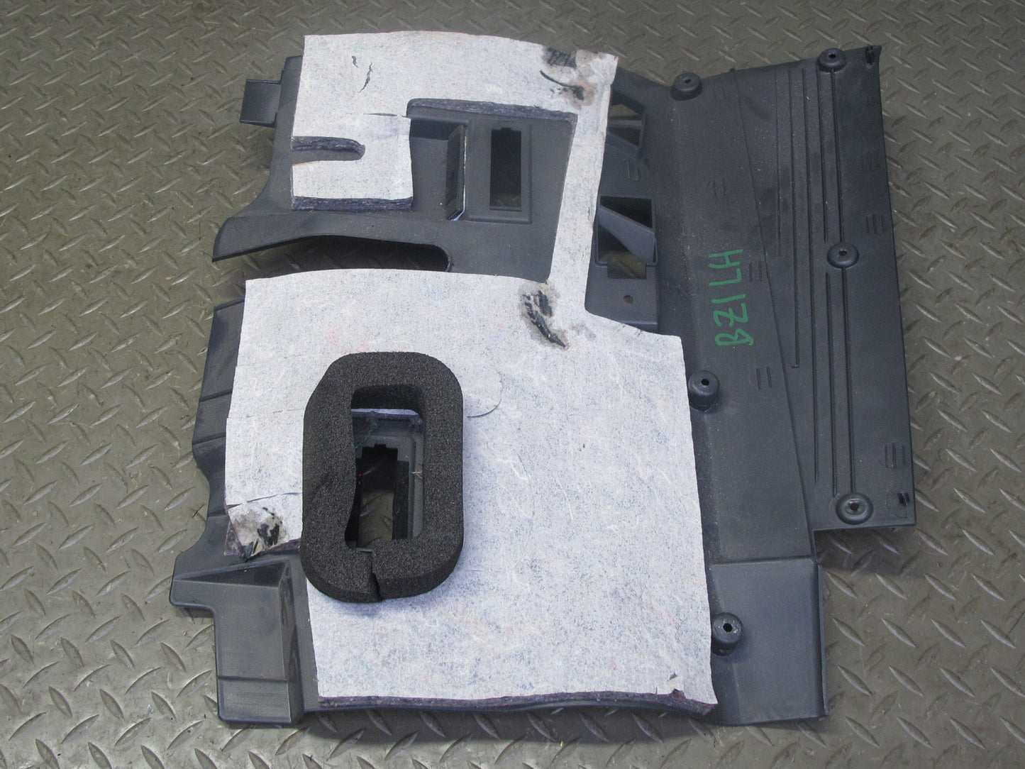 03-08 BMW E85 Z4 Under Dash Front Left & Right Trim Cover Panel Set of 2