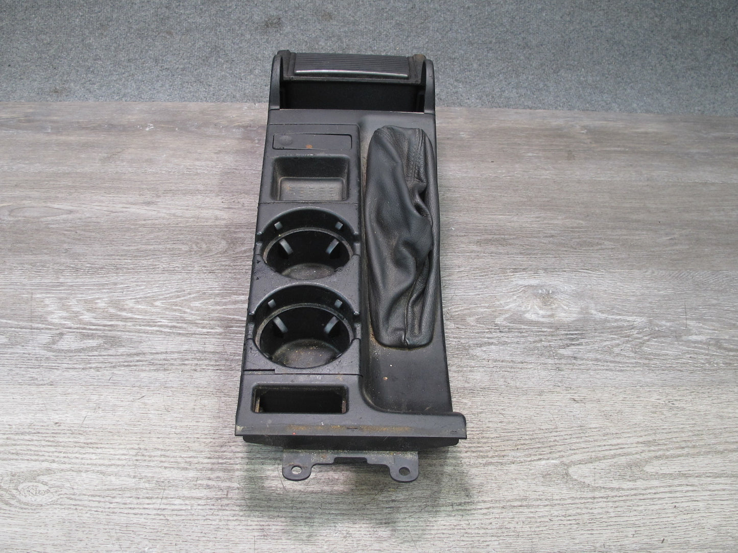 01-06 BMW E46 325Ci 330Ci Front Center Console CUP Holder Trim Cover Panel OEM