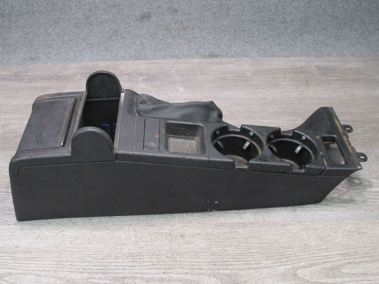 01-06 BMW E46 325Ci 330Ci Front Center Console CUP Holder Trim Cover Panel OEM