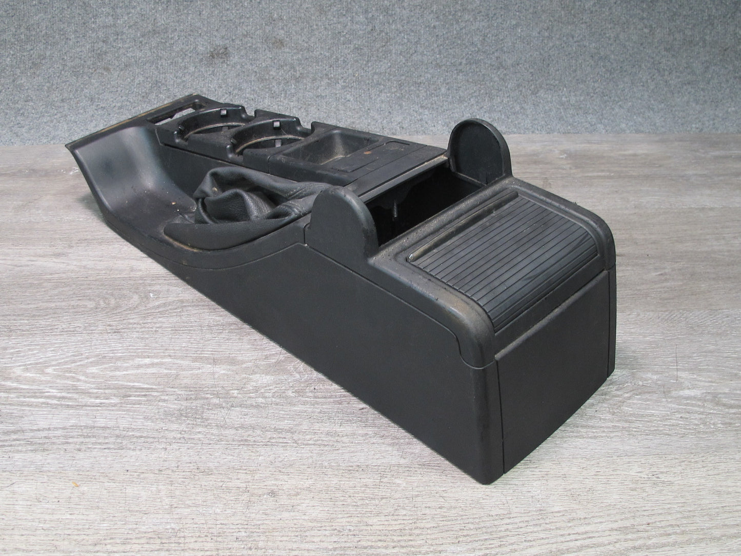 01-06 BMW E46 325Ci 330Ci Front Center Console CUP Holder Trim Cover Panel OEM
