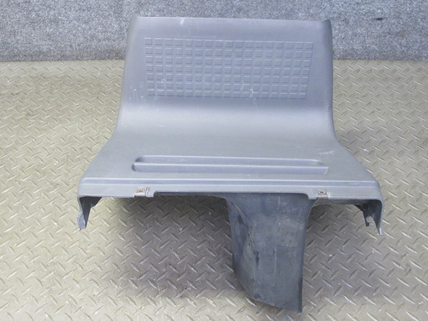 99-03 VW Eurovan T4 Lower Center Console Footrest Vent Trim 701857341 OEM