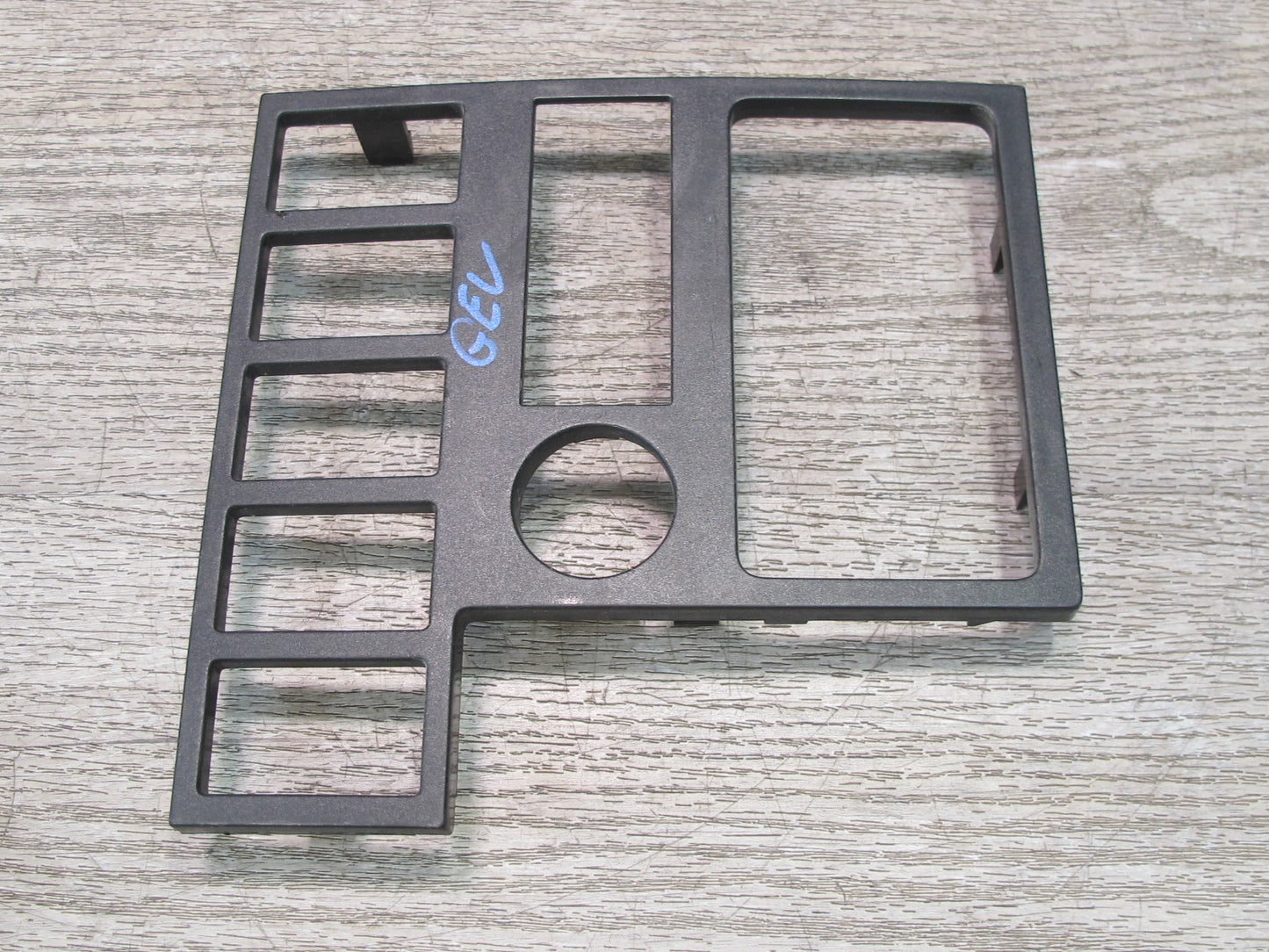 99-03 VW Eurovan T4 Dash Center Trim Bezel Cover Panel 7D1858100A OEM