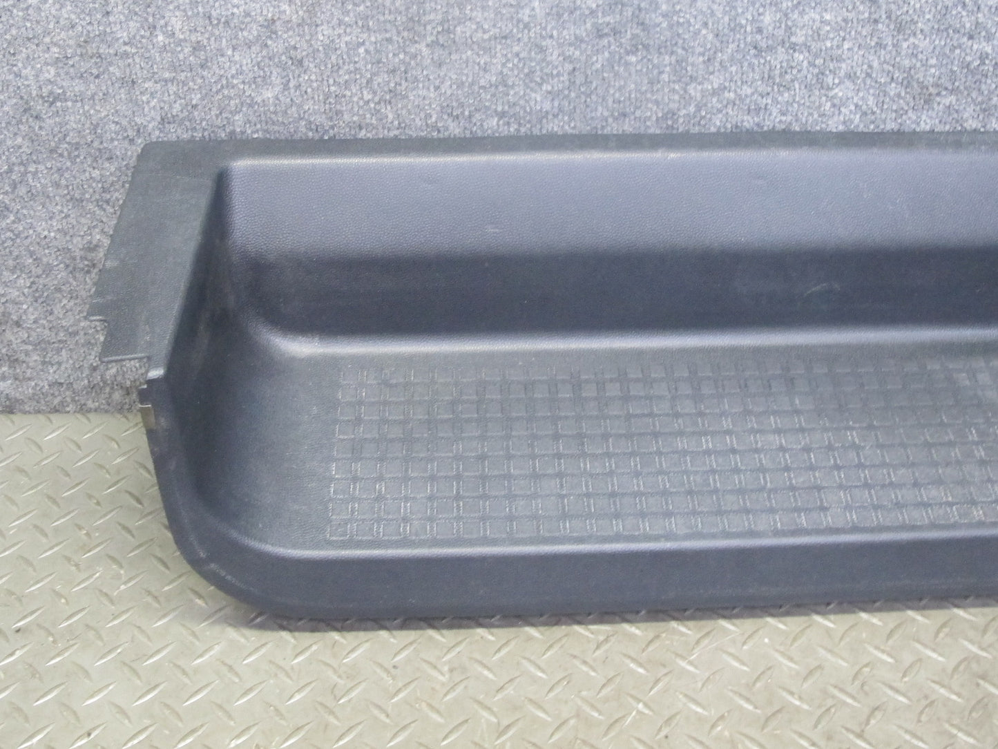 99-03 VW Eurovan T4 Front Right Door Step Trim Insert Panel 705863736C OEM