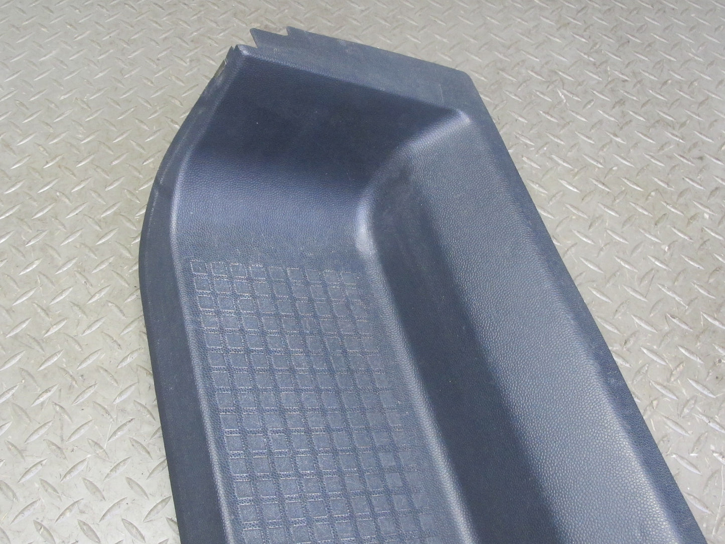 99-03 VW Eurovan T4 Front Right Door Step Trim Insert Panel 705863736C OEM