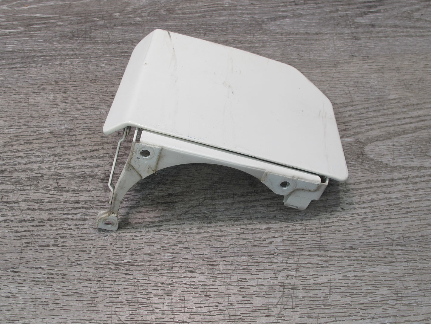 97-03 VW Eurovan T4 Fuel Tank Filler Door Lid Cover Arctic White OEM