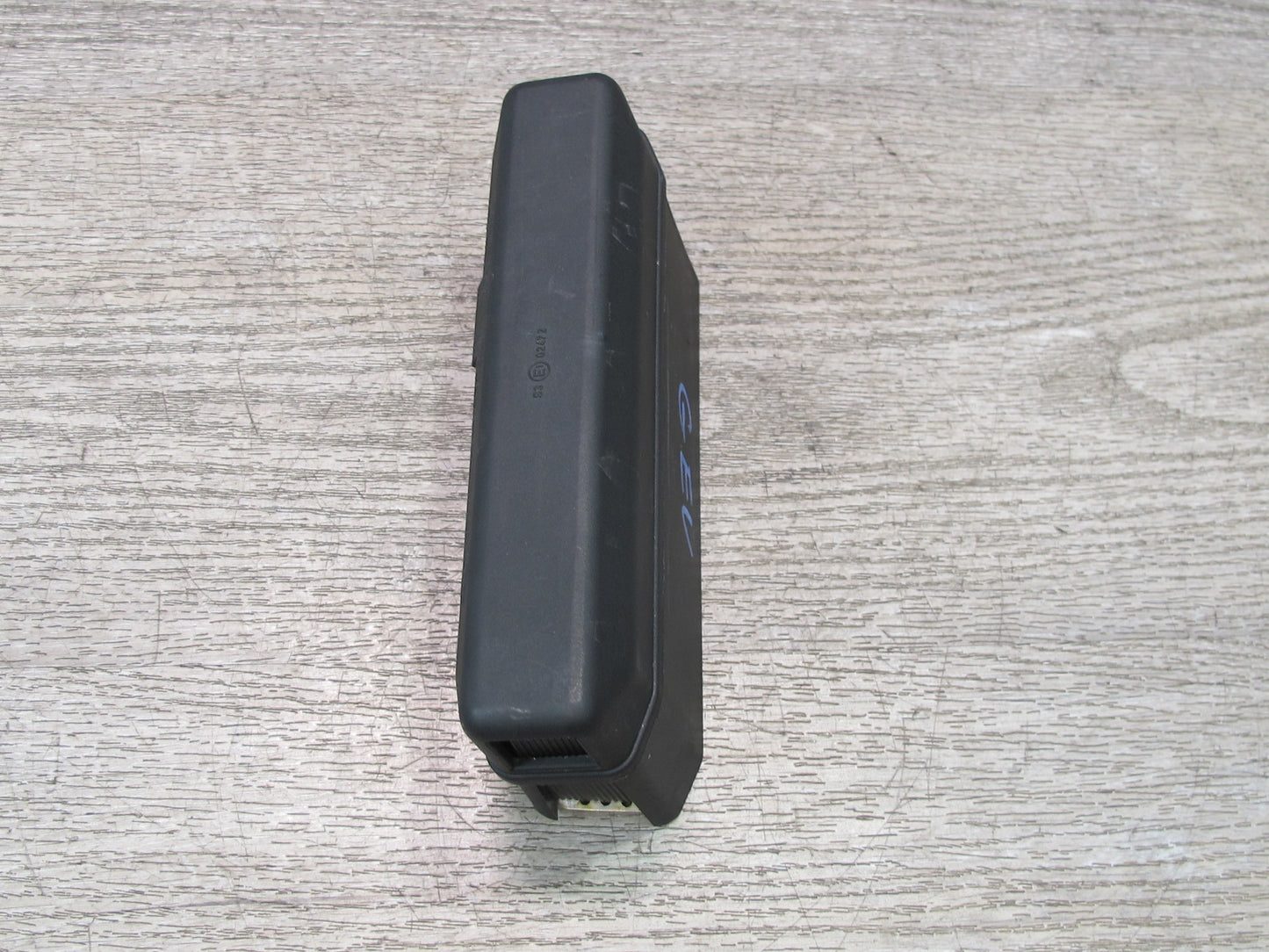 97-03 VW Eurovan T4 Rear Center Third 3RD Brake Stop Light Lamp OEM