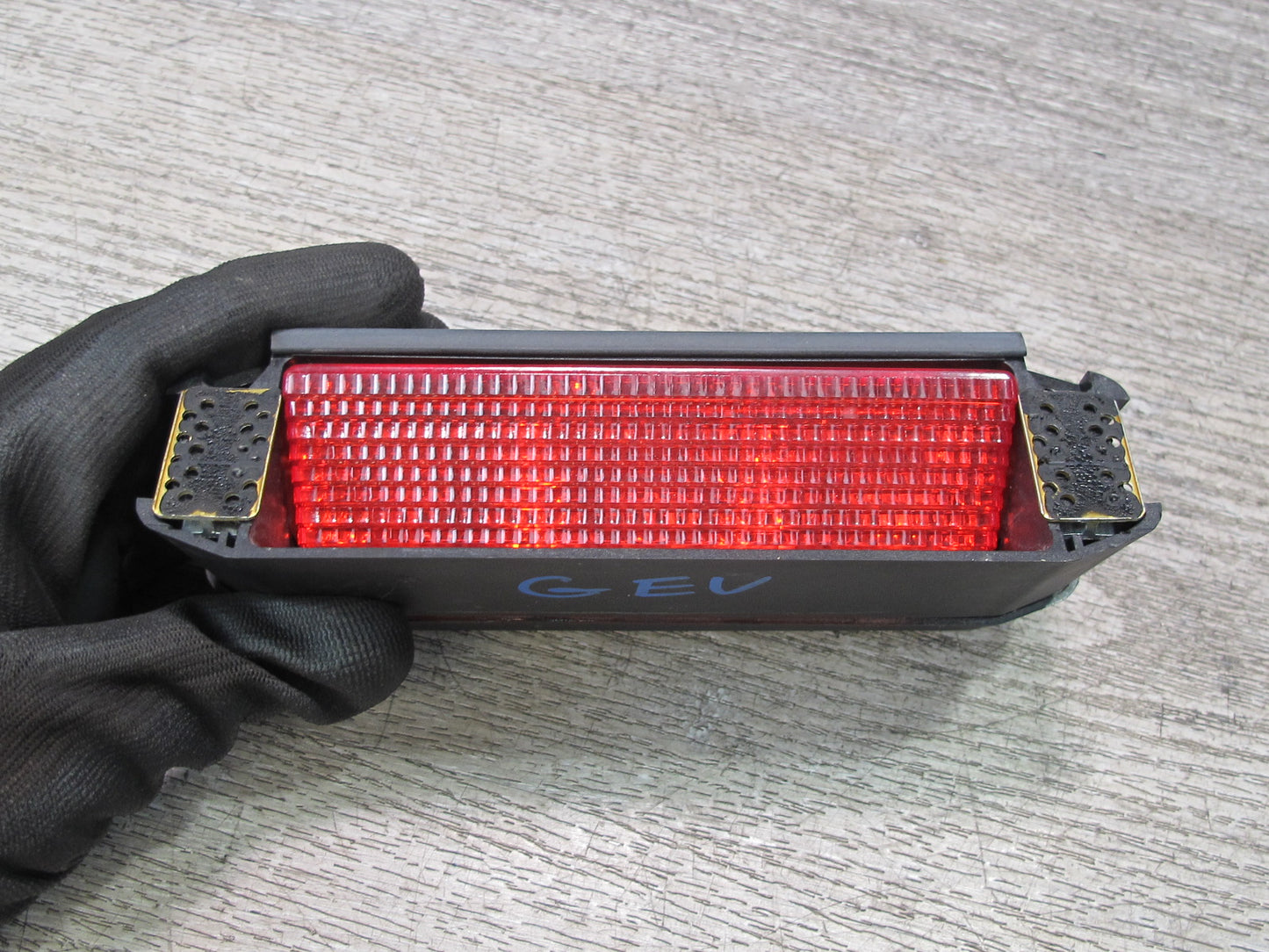 97-03 VW Eurovan T4 Rear Center Third 3RD Brake Stop Light Lamp OEM