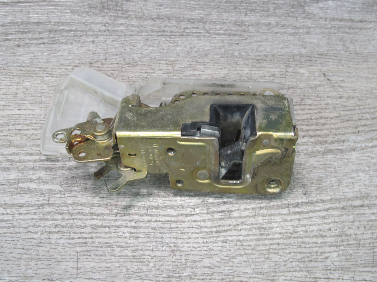97-03 VW Eurovan T4 Front Left Driver Door Lock Latch 701837015D OEM