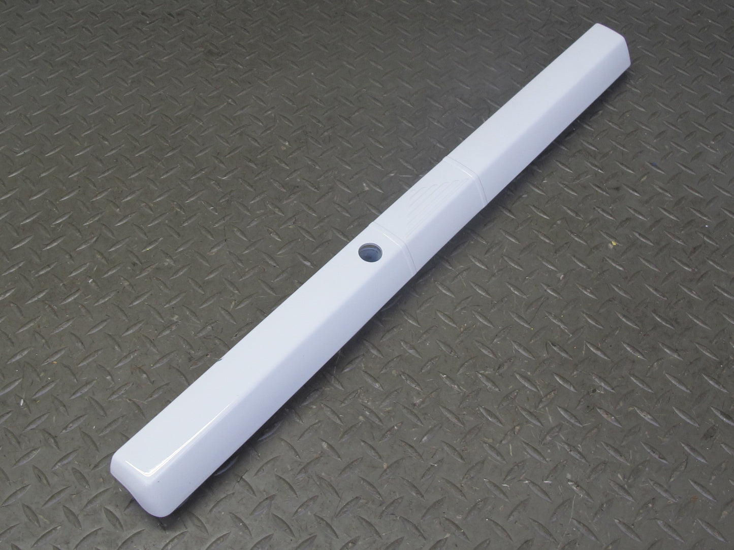 97-03 VW Eurovan T4 Rear Hatch Tailgate Trunk Grip Handle Trim Molding White OEM