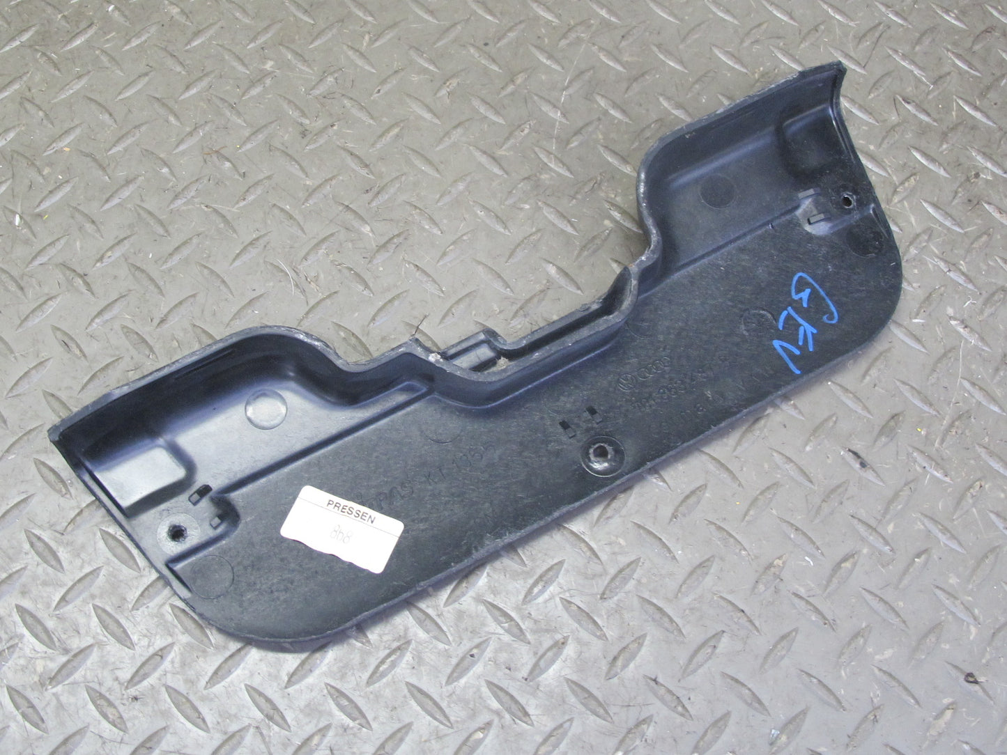 99-03 VW Eurovan T4 Rear Trunk Tailgate Lower Striker Trim Cover Panel OEM