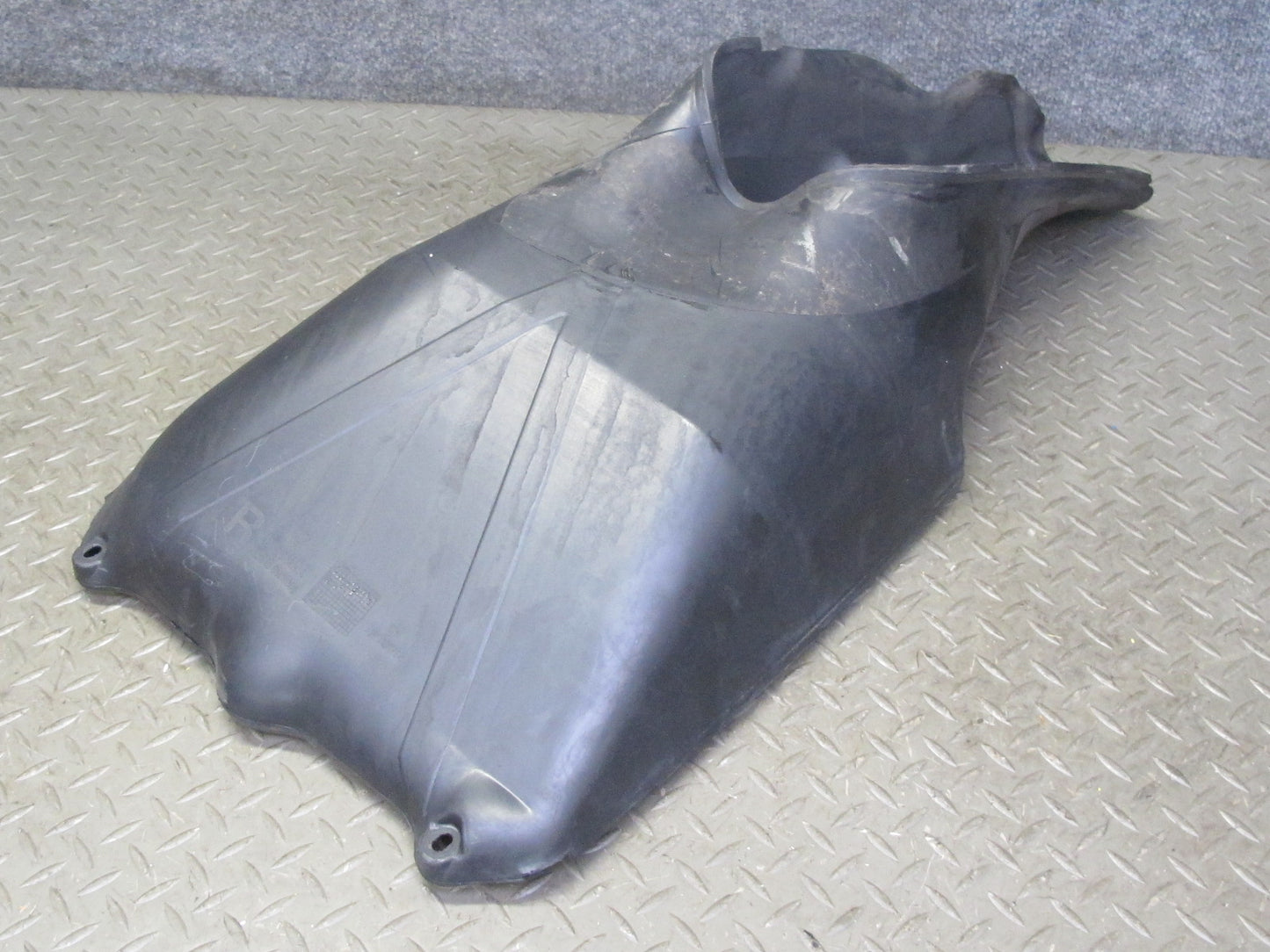2002-2005 Porsche 911 Carrera 996 3.6L Right & Left Radiator Air Intake Duct Set