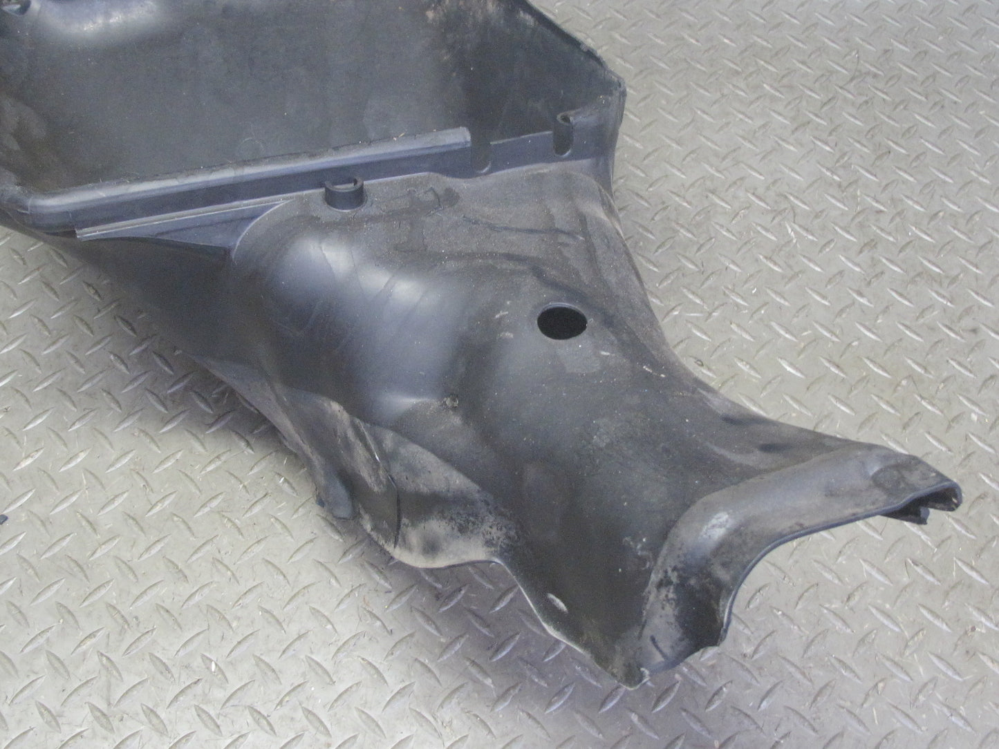2002-2005 Porsche 911 Carrera 996 3.6L Right & Left Radiator Air Intake Duct Set