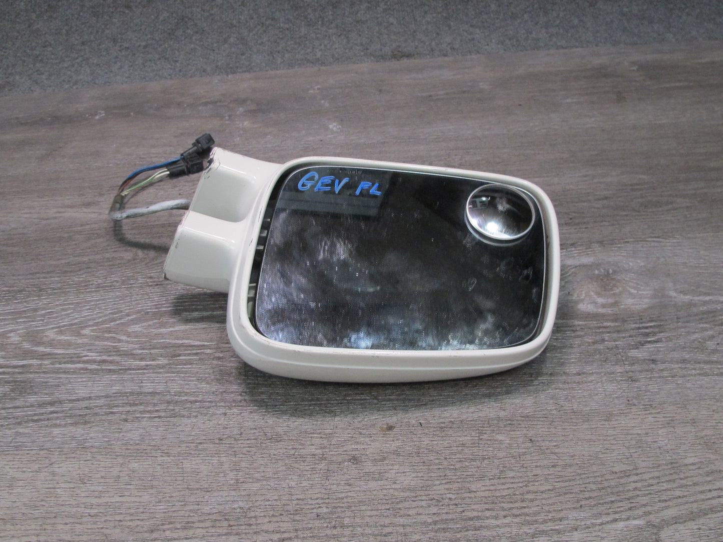 99-03 VW Eurovan T4 Left Door Exterior Side View Heated Power Mirror White OEM