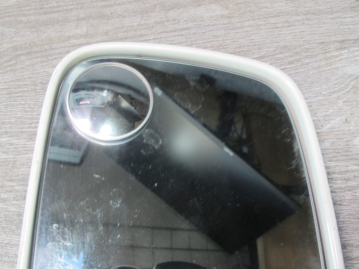 99-03 VW Eurovan T4 Left Door Exterior Side View Heated Power Mirror White OEM