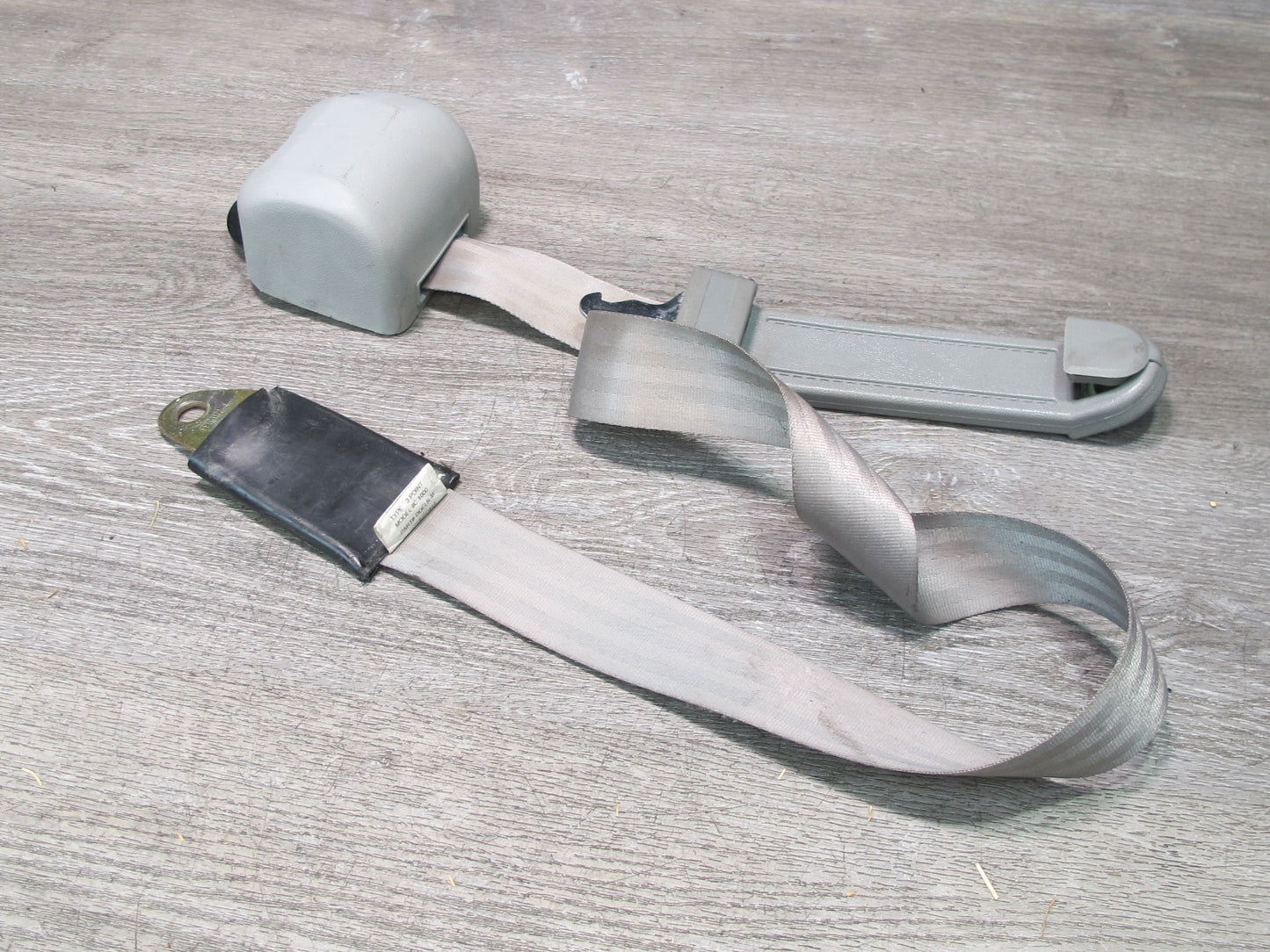 99-03 VW EUROVAN T4 CAMPER REAR RIGHT & LEFT SIDE SEATBELT RETRACTOR SET OEM