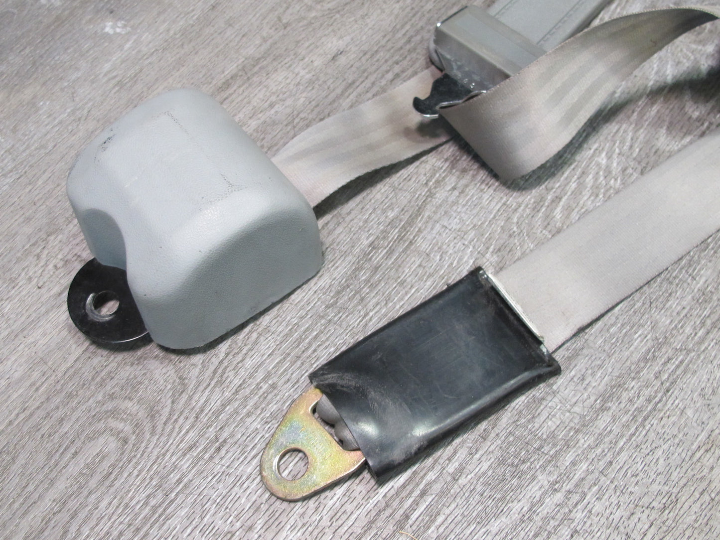 99-03 VW EUROVAN T4 CAMPER REAR RIGHT & LEFT SIDE SEATBELT RETRACTOR SET OEM