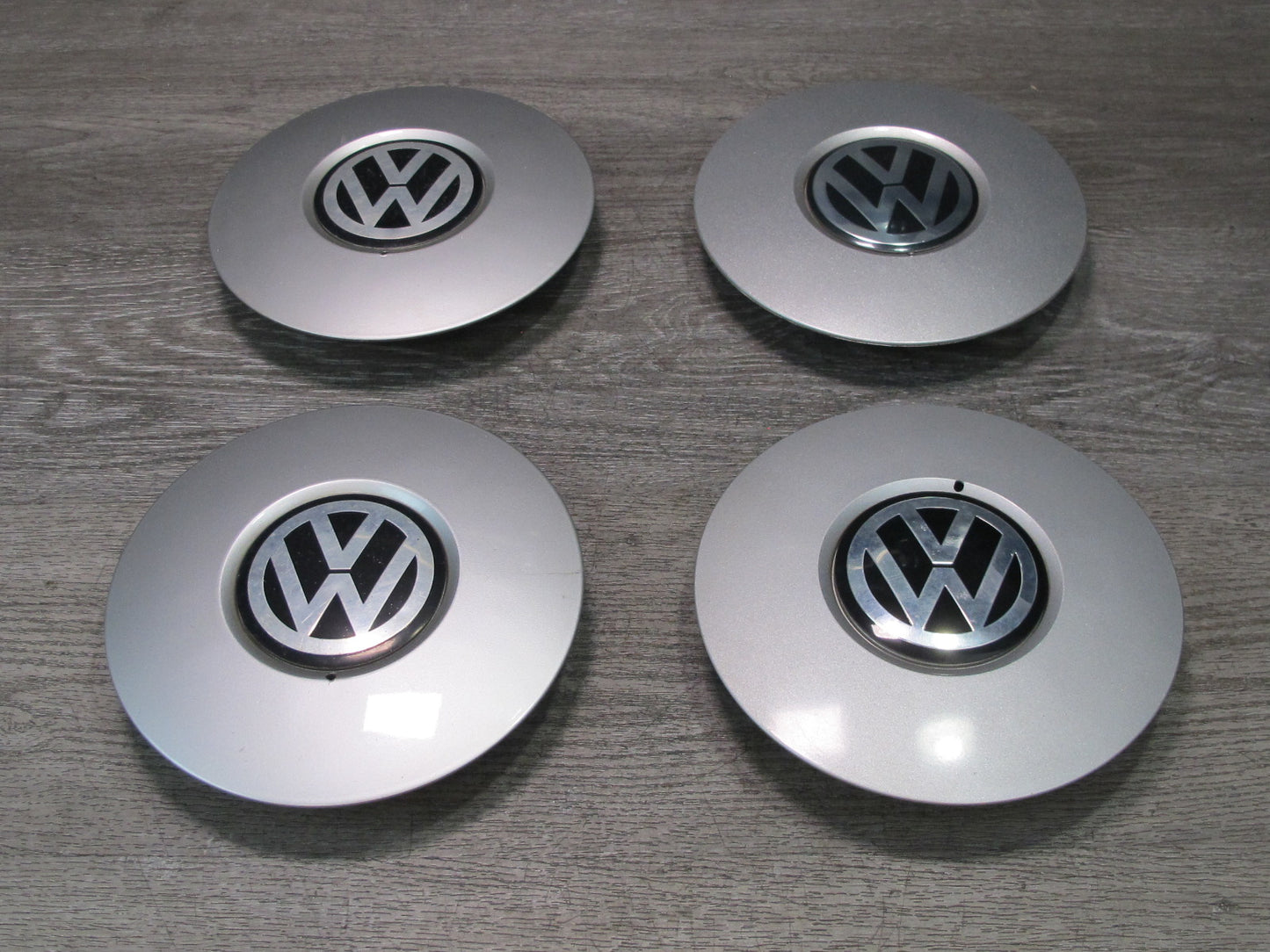 01-03 VW Eurovan T4 Set of 4 Wheel Center Cap Cover 7D0601147B OEM