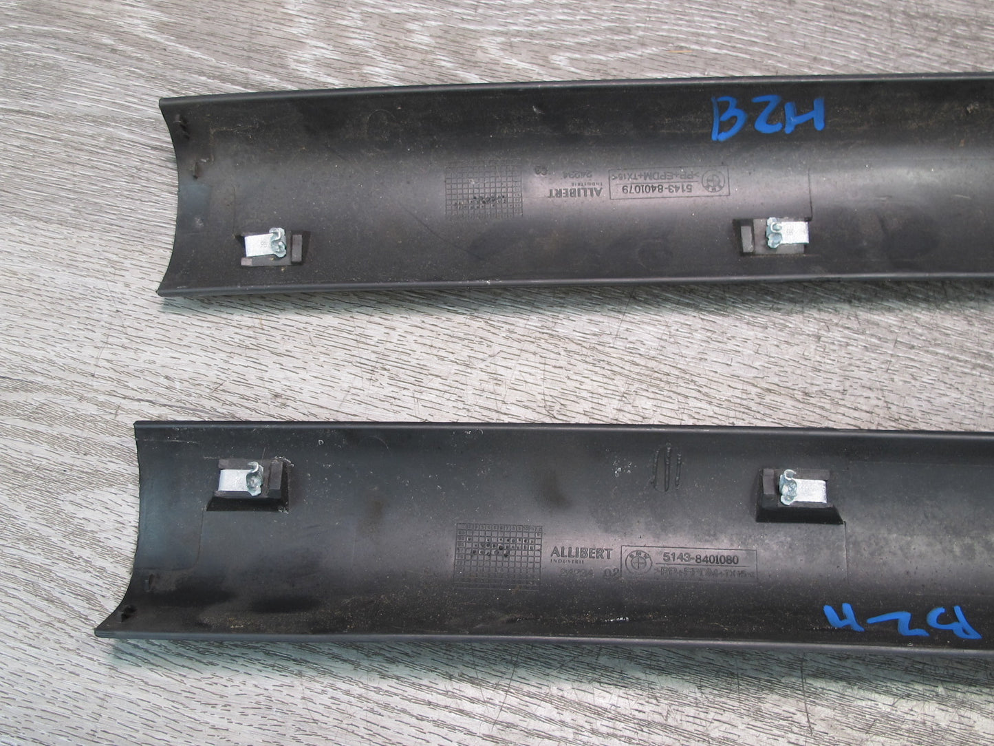 96-02 BMW E36/7 Z3 Roadster Set of 2 Front A Pillar Trim Cover Panel Black OEM