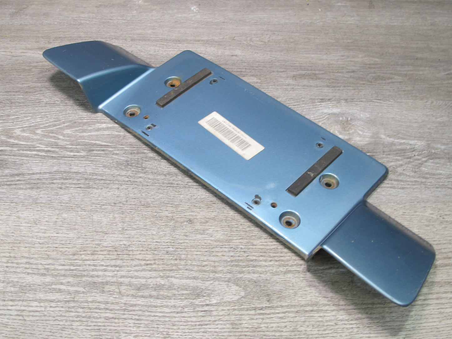 96-99 BMW E36/7 Z3 Rear License Plate Mount Bracket Holder Atlanta-blau OEM