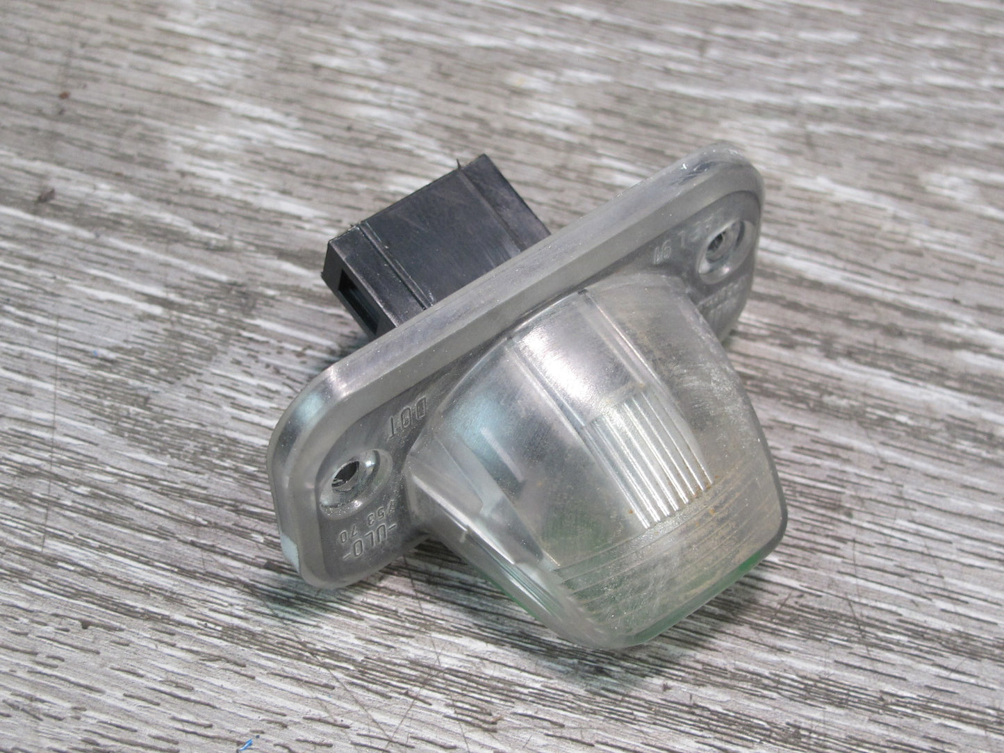 99-03 VW Eurovan T4 Set of 2 Rear Left & Right License Plate Light Lamp OEM