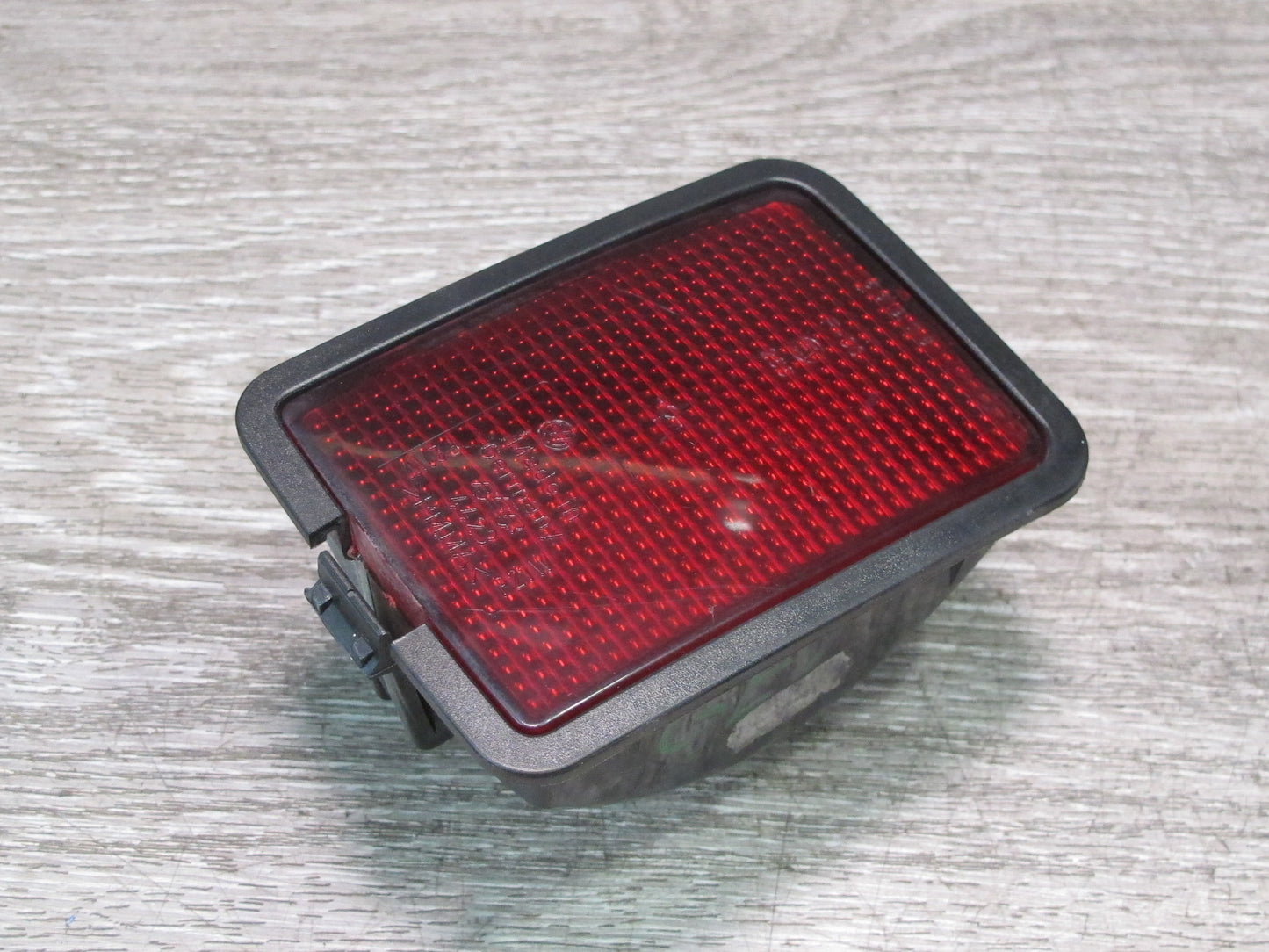 99-03 VW Eurovan T4 Set of 2 Rear Bumper Left & Right Light Reflector OEM