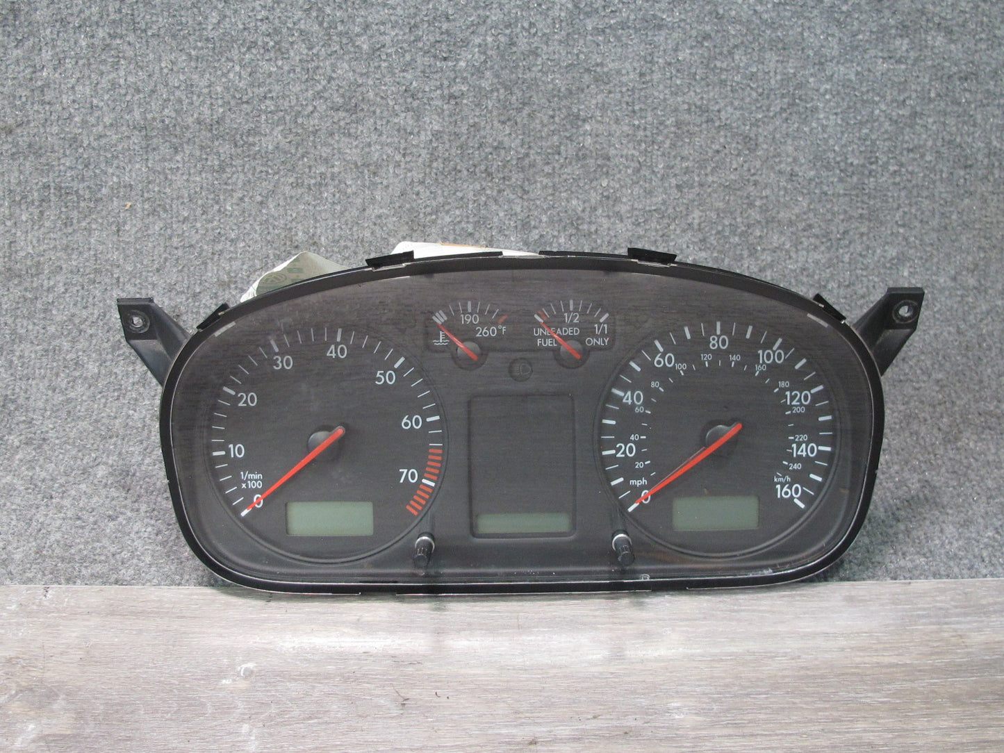 01-03 VW Eurovan T4 2.8L A/T Instrument Cluster Gauge Speedometer 7D0920905A OEM