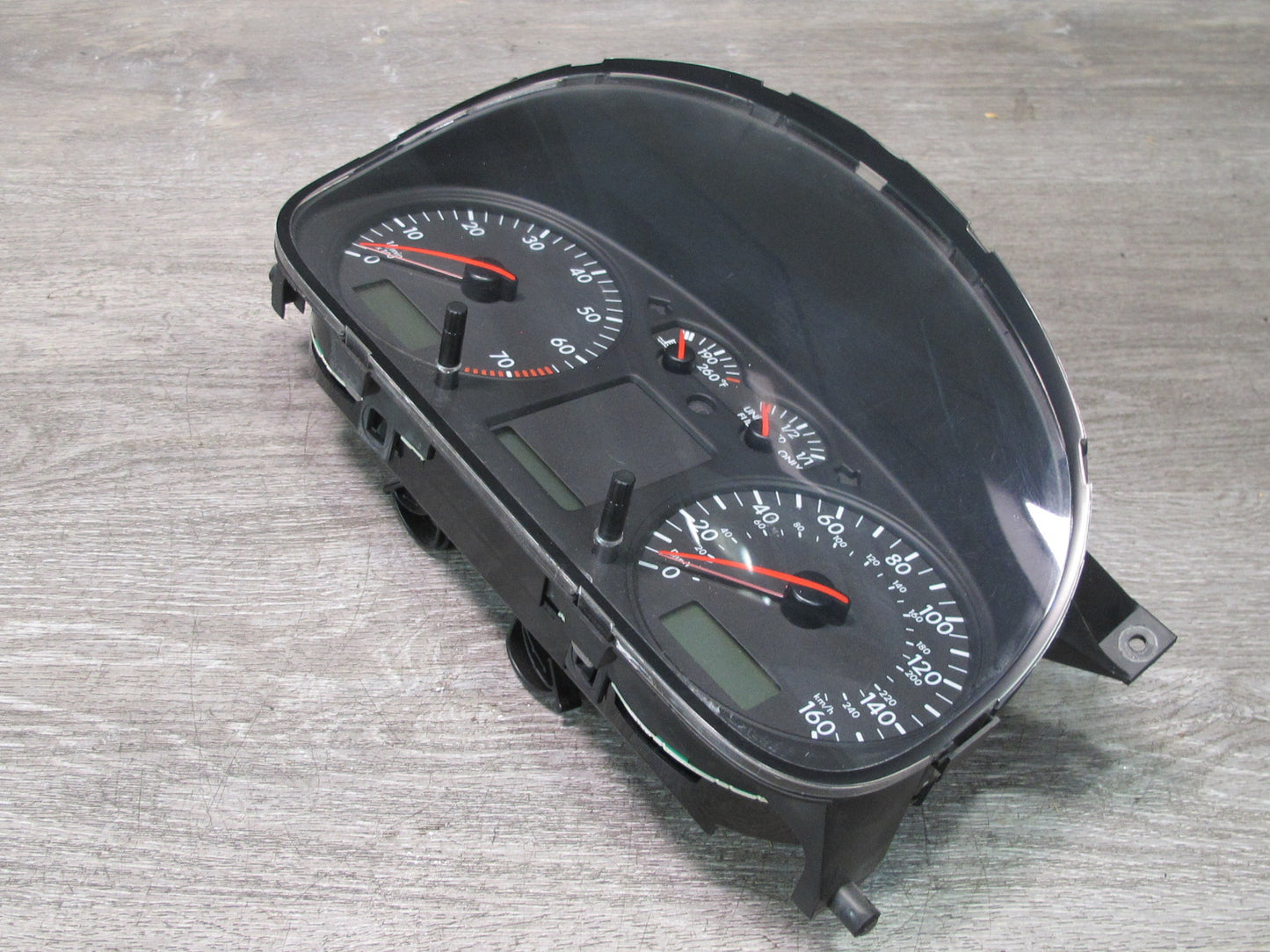 01-03 VW Eurovan T4 2.8L A/T Instrument Cluster Gauge Speedometer 7D0920905A OEM