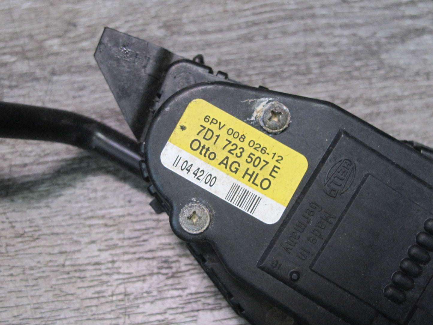 01-03 VW Eurovan T4 2.8L Gas Acceleration Throttle Pedal 7D1723507E OEM