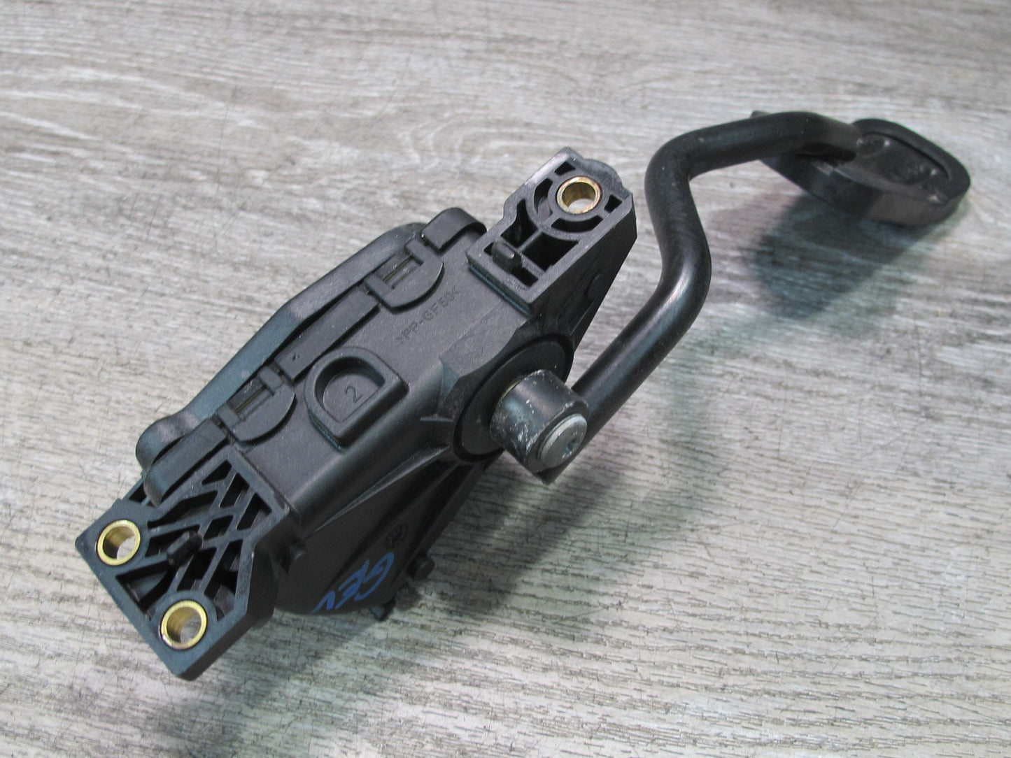 01-03 VW Eurovan T4 2.8L Gas Acceleration Throttle Pedal 7D1723507E OEM