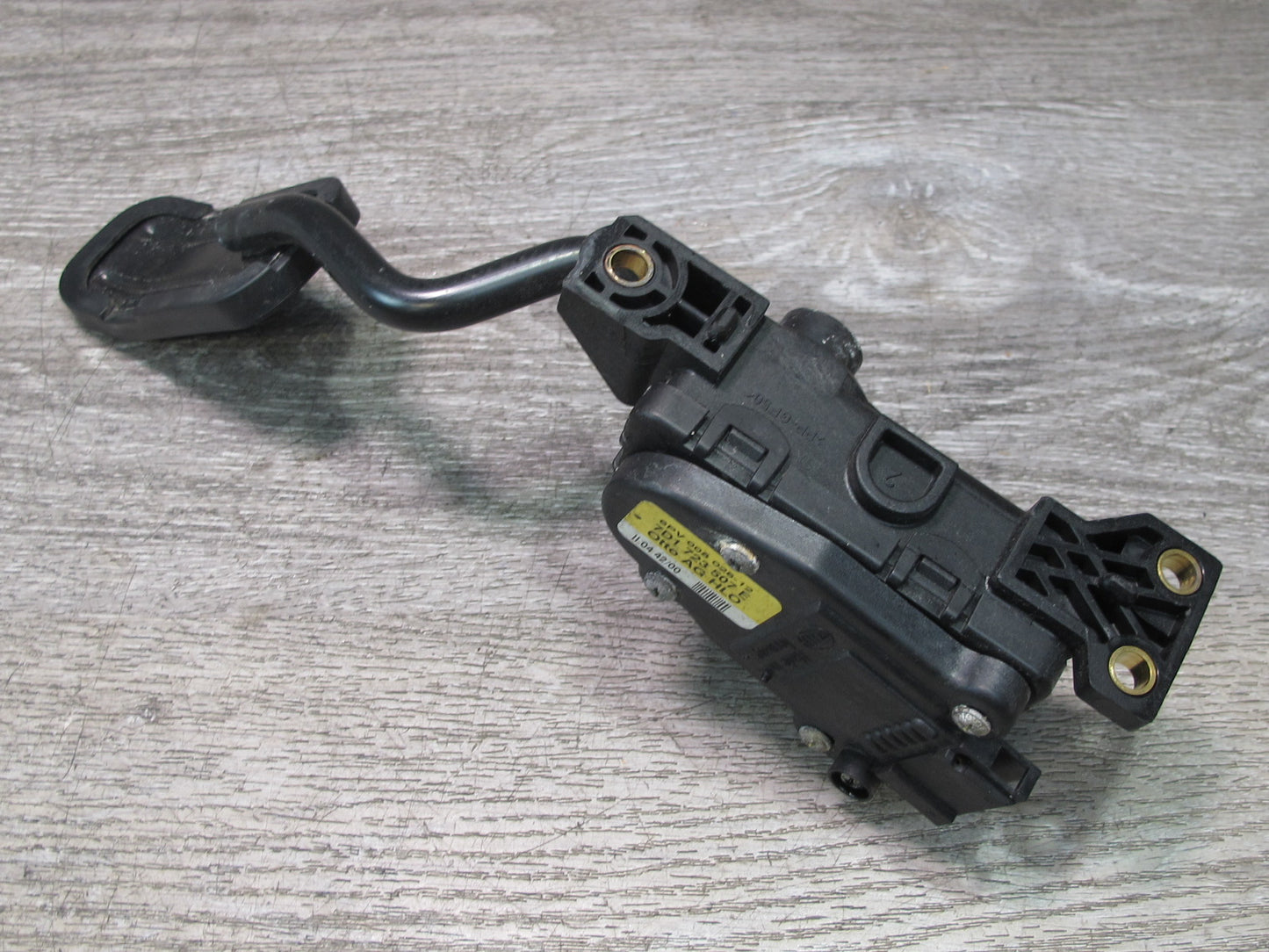 01-03 VW Eurovan T4 2.8L Gas Acceleration Throttle Pedal 7D1723507E OEM
