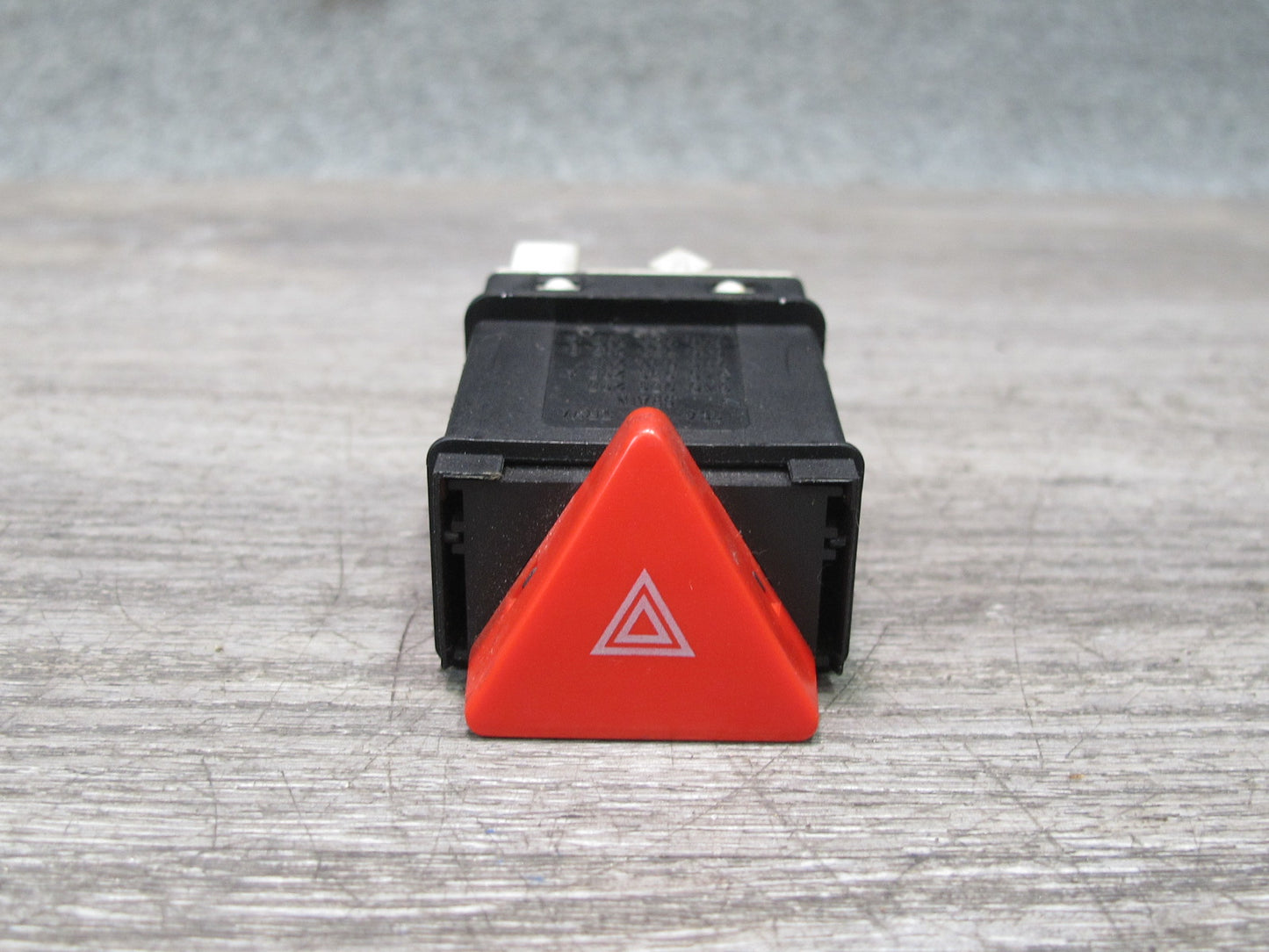 97-03 VW Eurovan T4 Emergency Hazard Flasher Light Button Switch 6N0953235 OEM