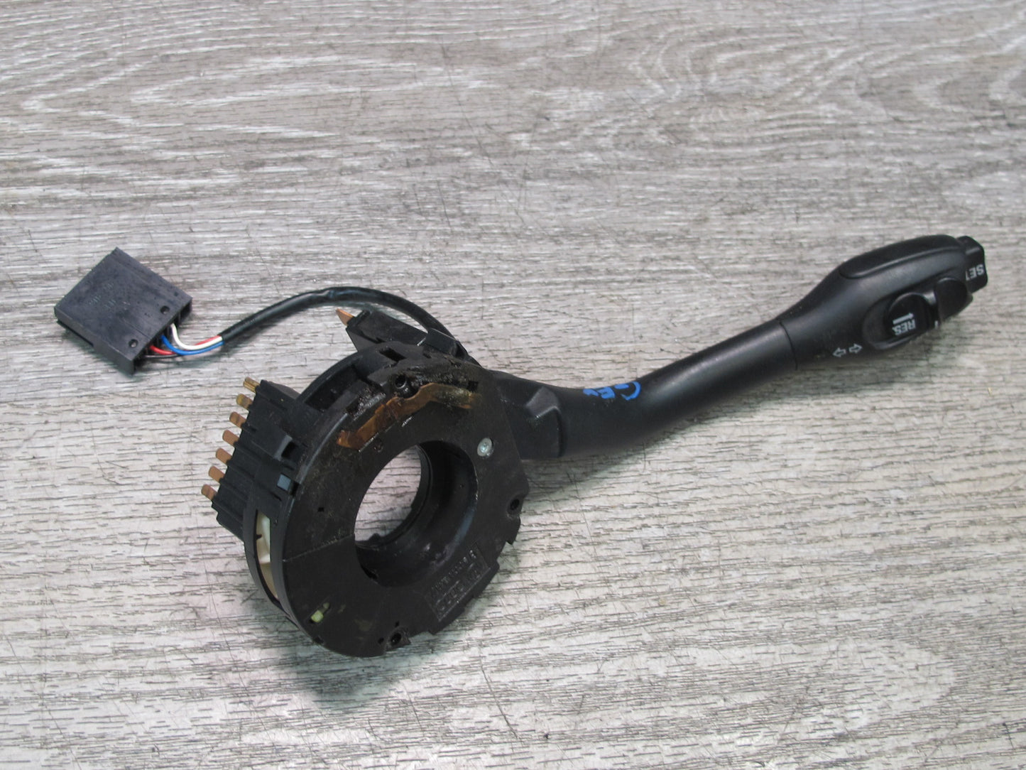 99-03 VW Eurovan T4 Steering Column Turn Signal Cruise Switch OEM