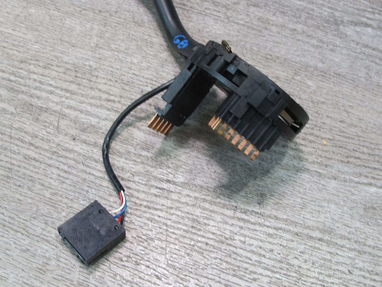 99-03 VW Eurovan T4 Steering Column Turn Signal Cruise Switch OEM