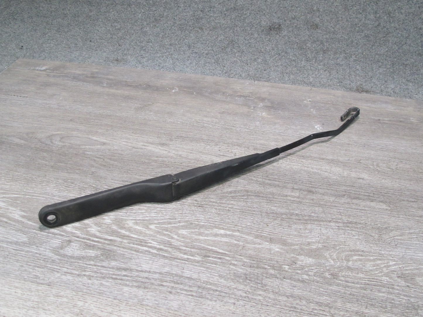 96-02 BMW E36/7 Z3 Set of 2 Front Left & Right Windshield Wiper Arm OEM