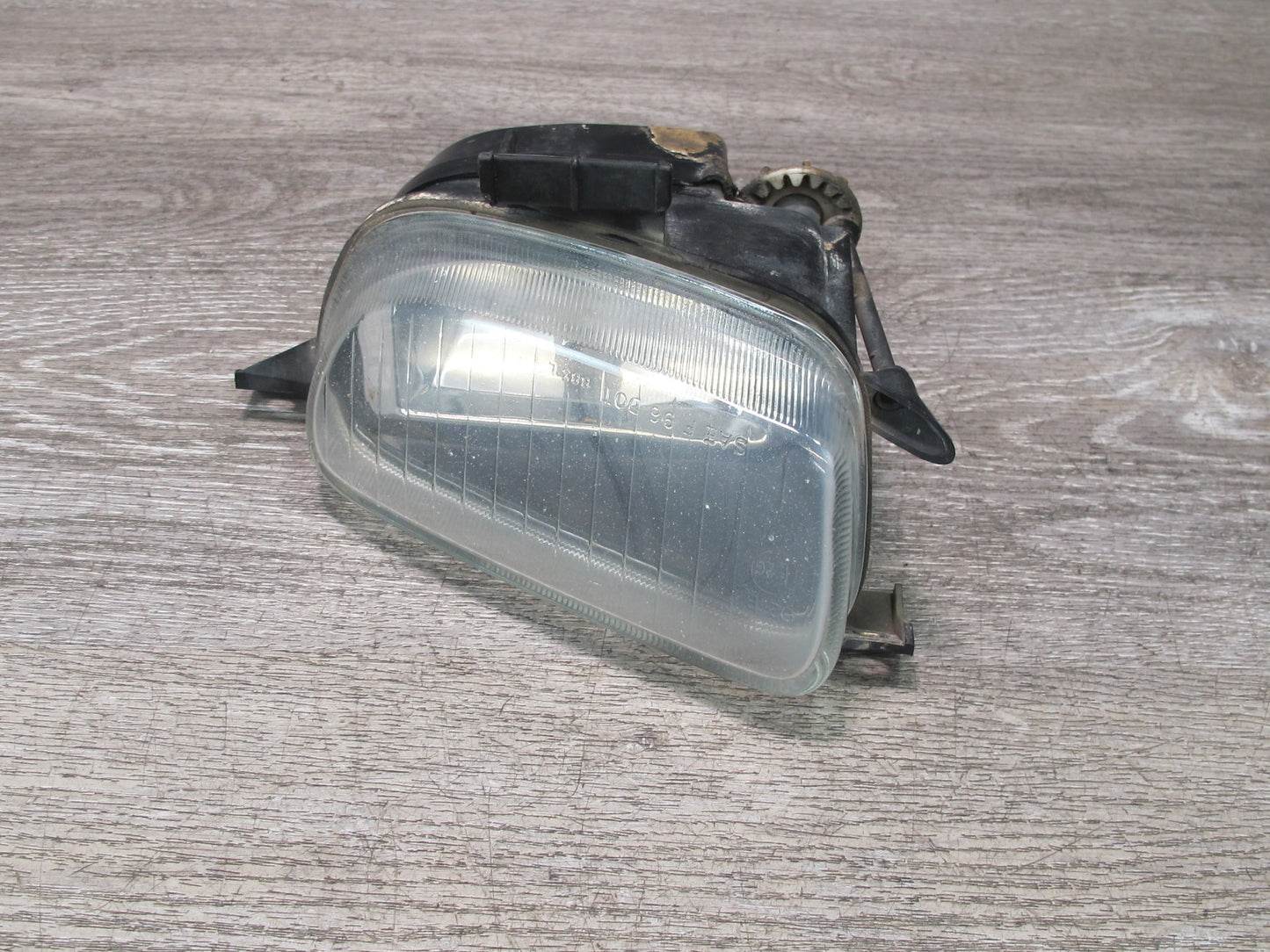 97-03 VW Eurovan T4 Set of 2 Front Left & Right Fog Light Lamp OEM