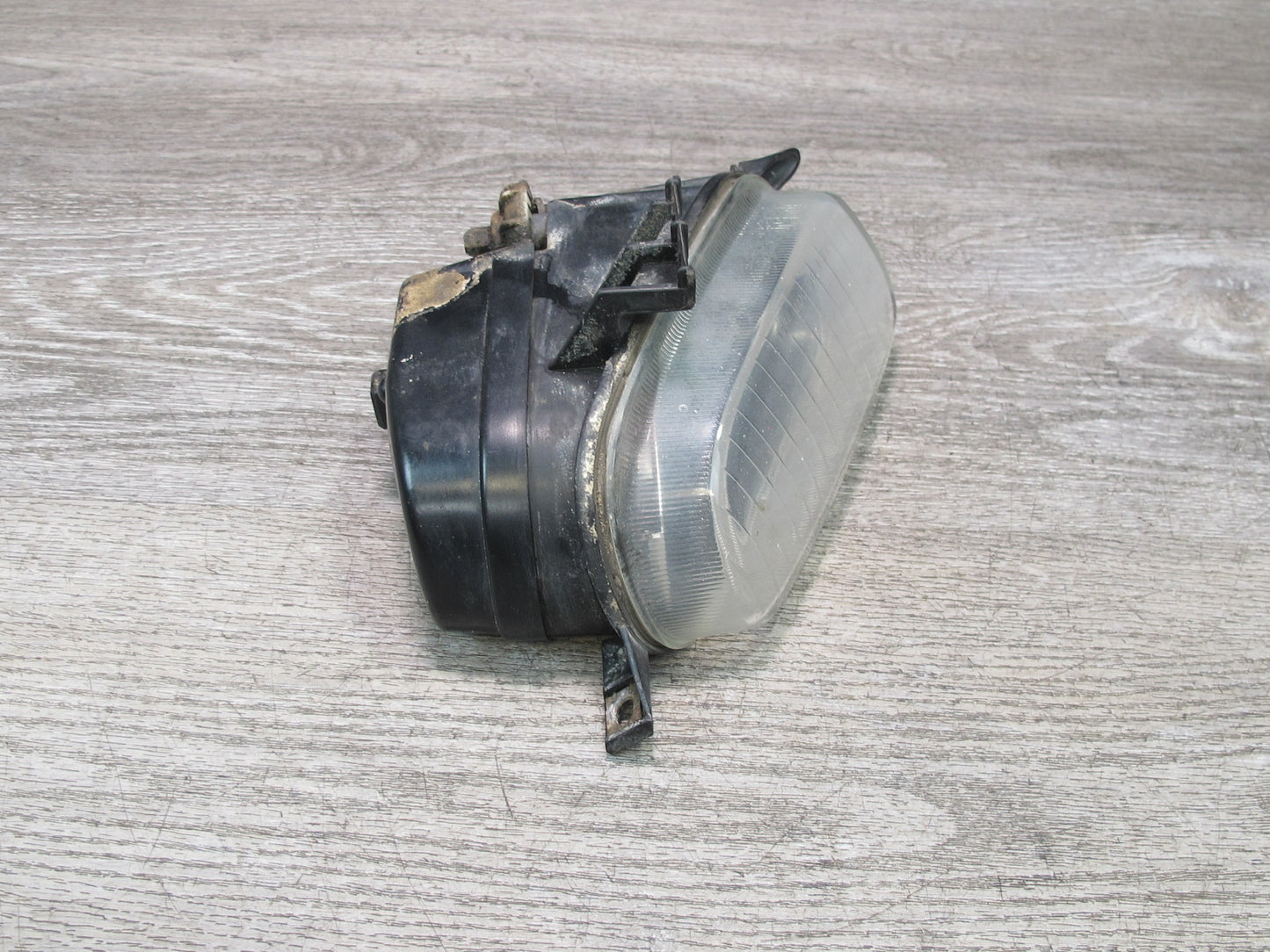 97-03 VW Eurovan T4 Set of 2 Front Left & Right Fog Light Lamp OEM