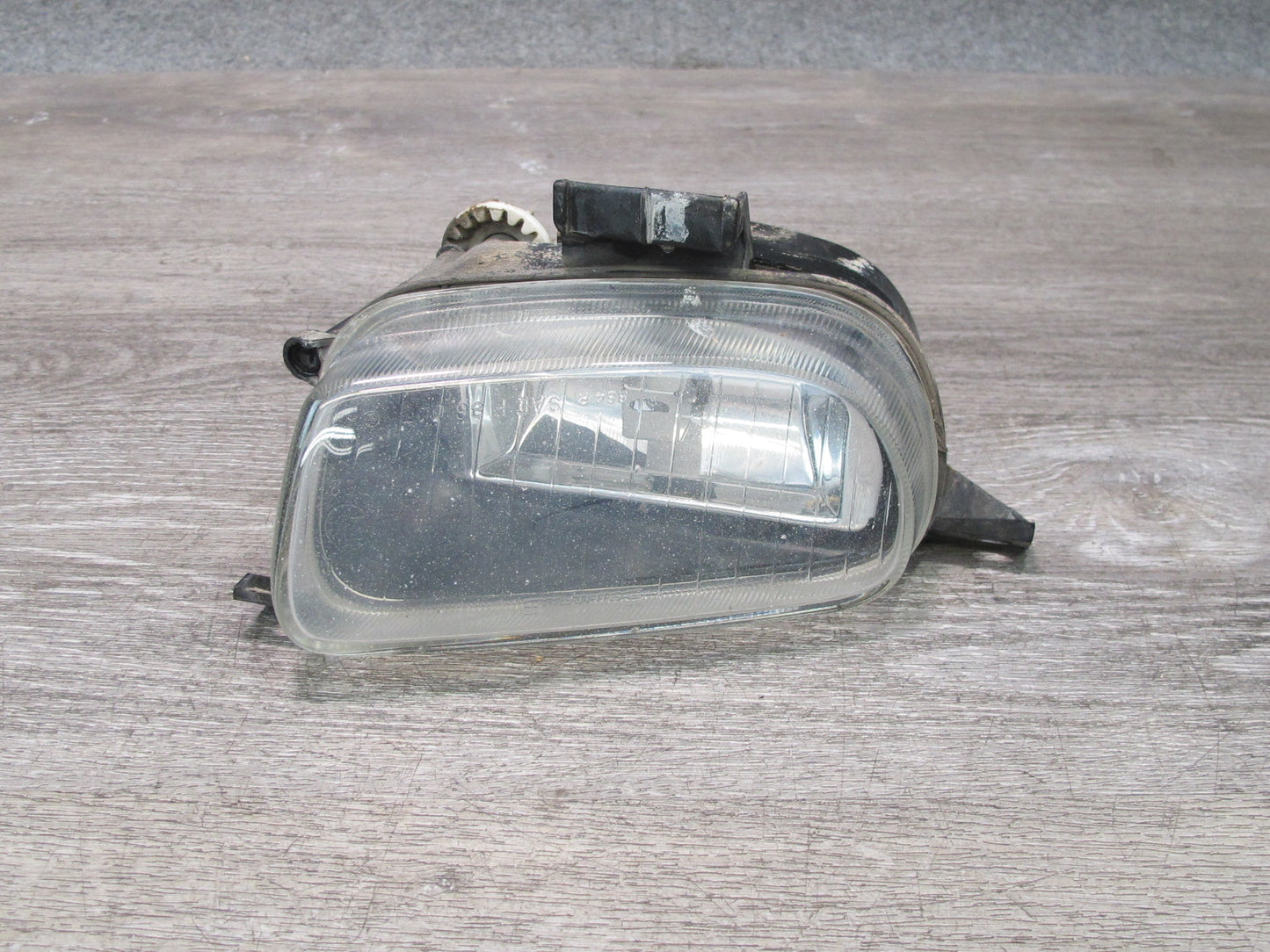 97-03 VW Eurovan T4 Set of 2 Front Left & Right Fog Light Lamp OEM